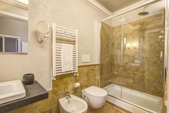 Guest house Smart Lux Roma Veneto Hotel