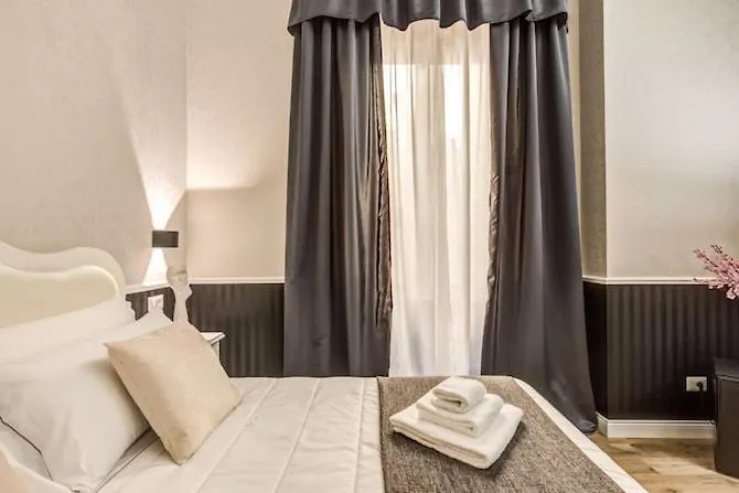 Smart Lux Roma Veneto Hotel Guest house