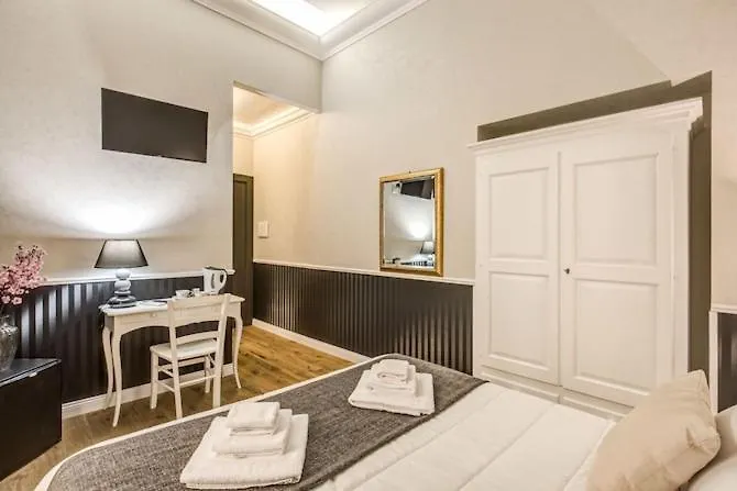 Smart Lux Roma Veneto Hotel Guest house Rome